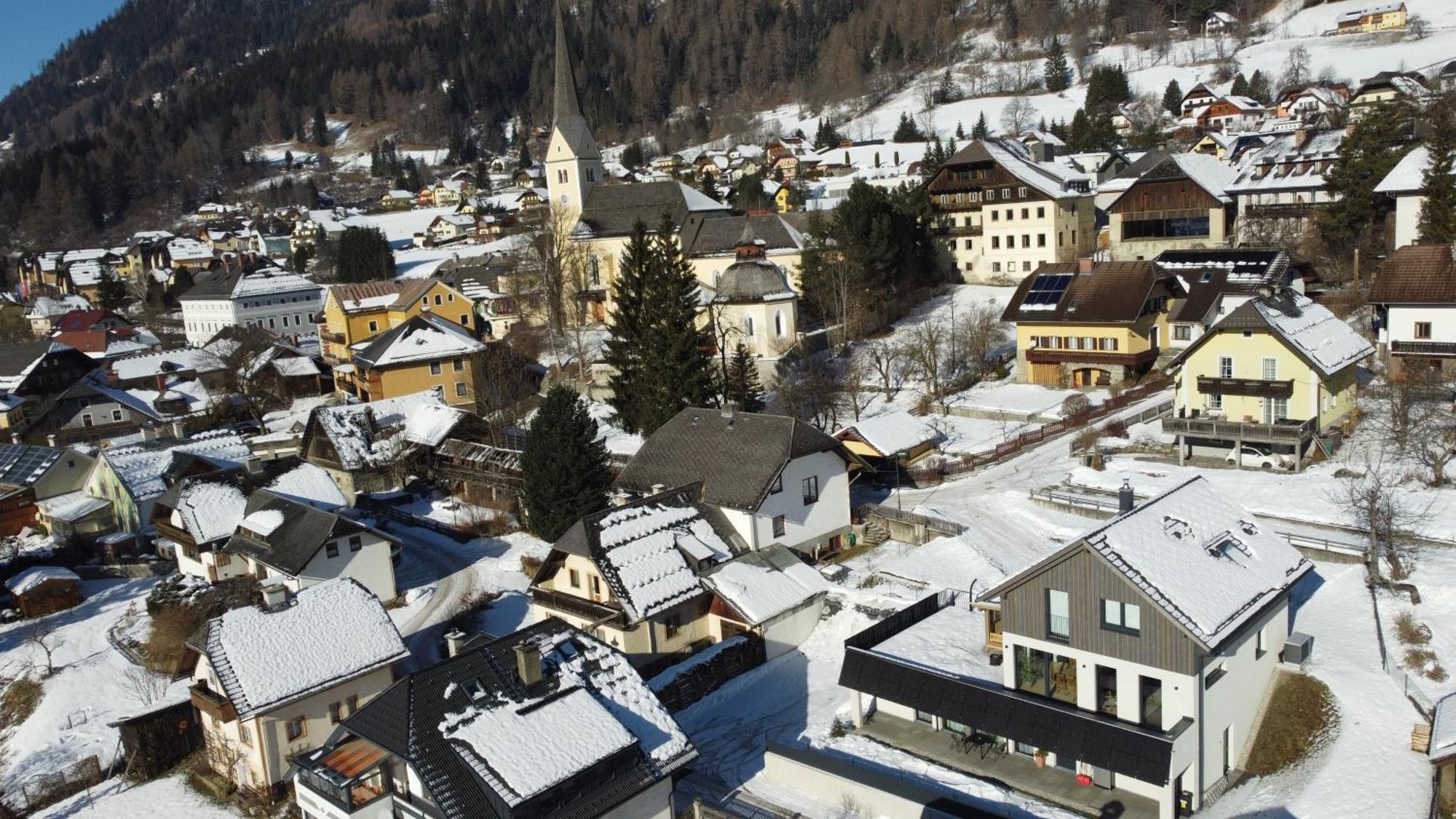 Ferienwohnung Siri Zentrum Mit Garten Sankt Michael im Lungau Bagian luar foto